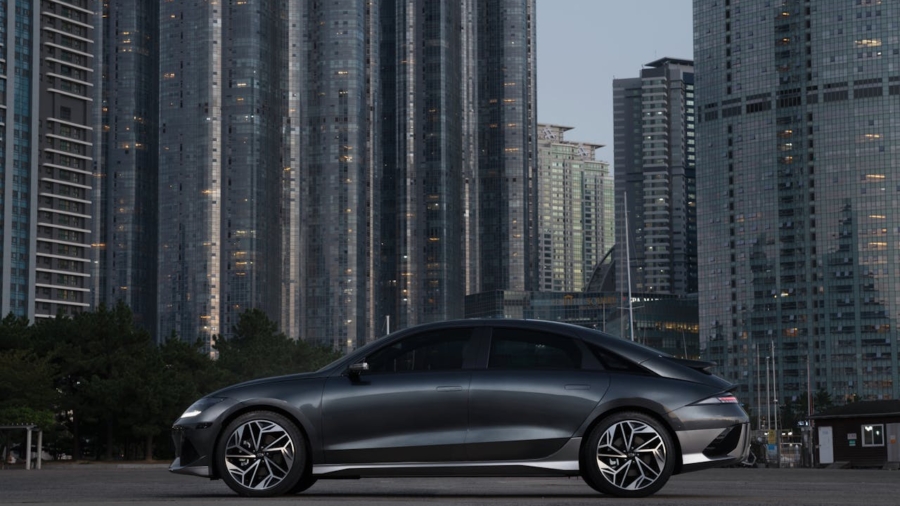 The Future of Electric Cars: What to Expect by 2030